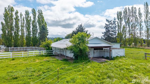 5392 Shore Meadow Road, Freeland, WA 98249