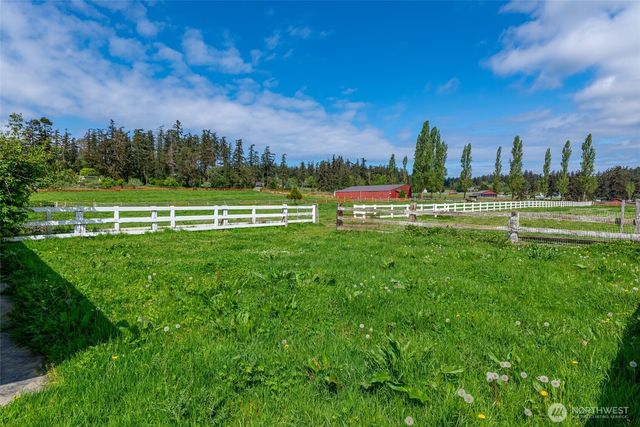 5392 Shore Meadow Road, Freeland, WA 98249