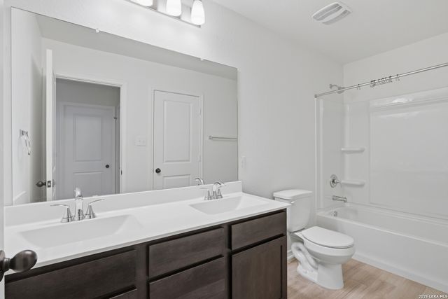 6022 Foster Bend, San Antonio, TX 78244