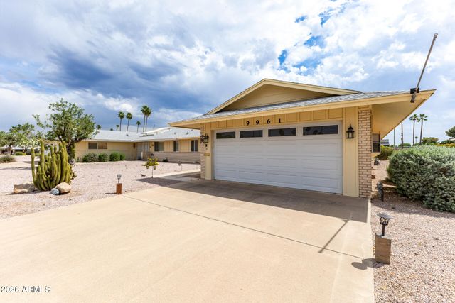 9961 W BOLIVAR Drive, Sun City, AZ 85351