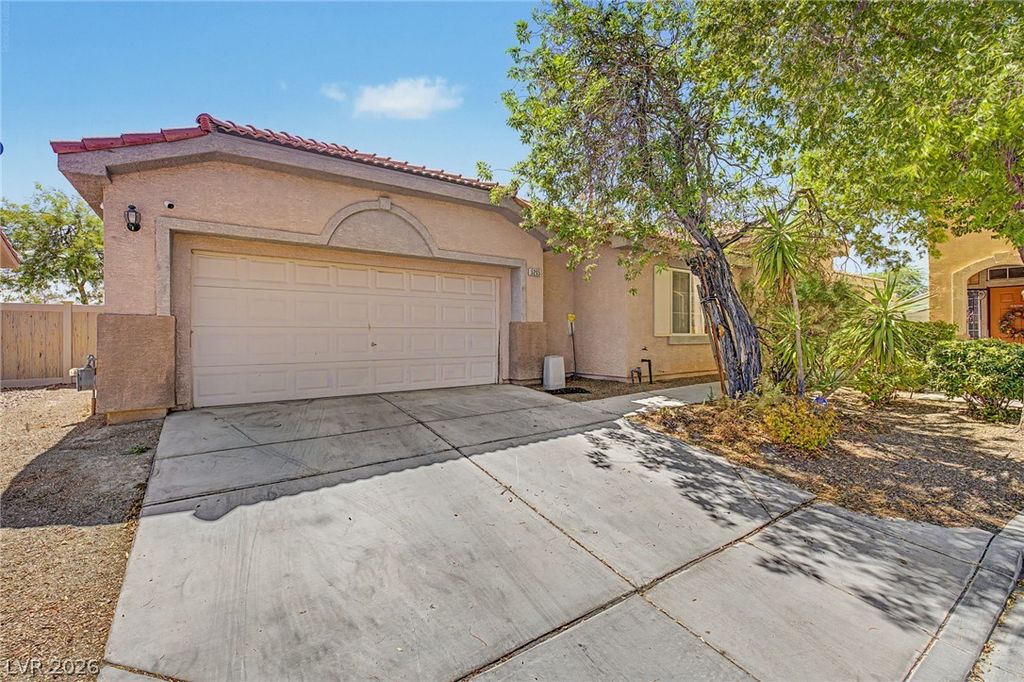 5205 Rock Cabin Court, North Las Vegas, NV 89031 — photo 2