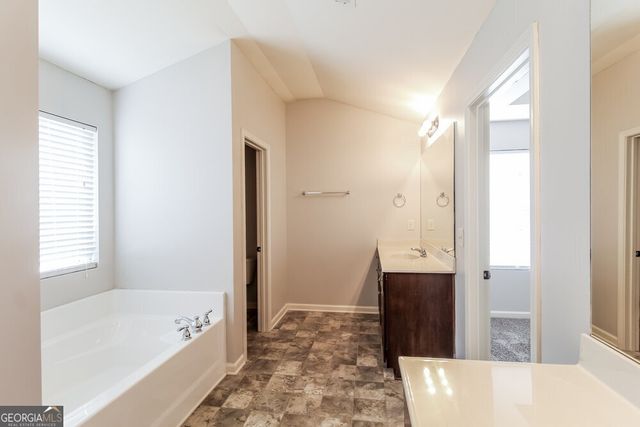 909 Walking Stick Trail, Auburn, GA 30011