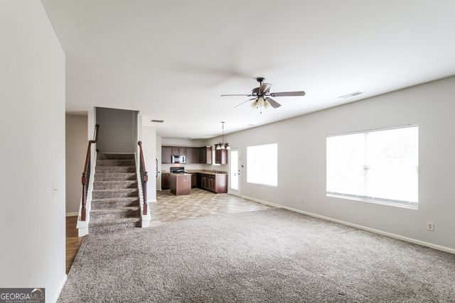 909 Walking Stick Trail, Auburn, GA 30011