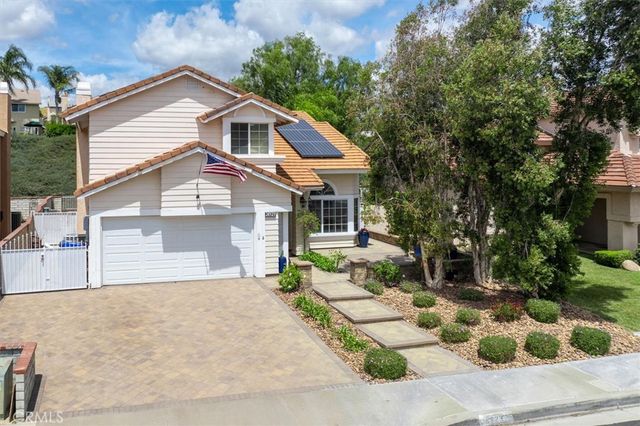 28523 Red Cedar, Saugus, CA 91390