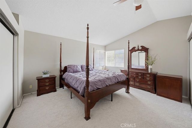 28523 Red Cedar, Saugus, CA 91390