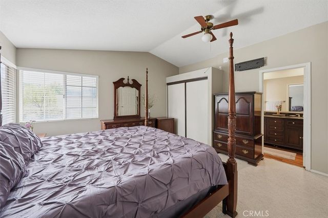 28523 Red Cedar, Saugus, CA 91390