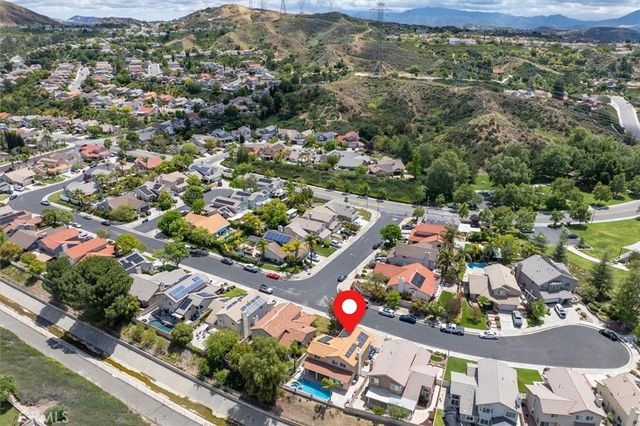 28523 Red Cedar, Saugus, CA 91390