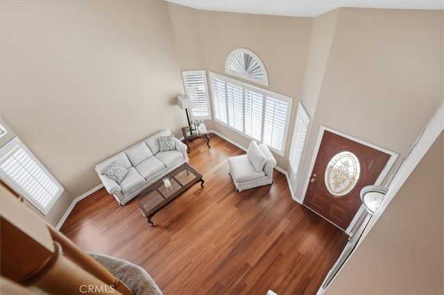 28523 Red Cedar, Saugus, CA 91390