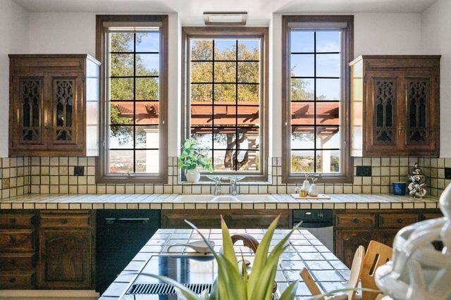 10633 Dublin Canyon Rd, Pleasanton, CA 94588