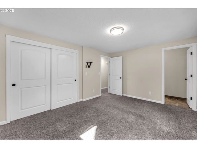 2217 Ne 90TH St, Vancouver, WA 98665