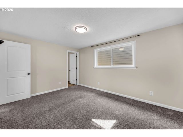 2217 Ne 90TH St, Vancouver, WA 98665