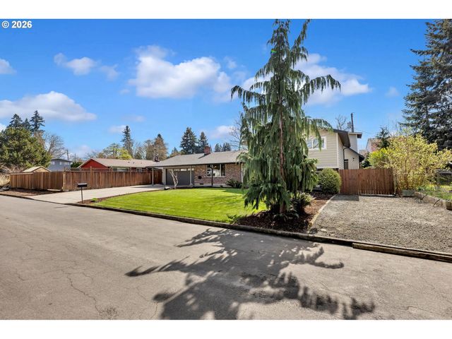 2217 Ne 90TH St, Vancouver, WA 98665