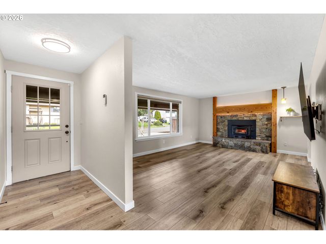 2217 Ne 90TH St, Vancouver, WA 98665