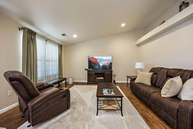 2342 New Haven Drive, Central Point, OR 97502