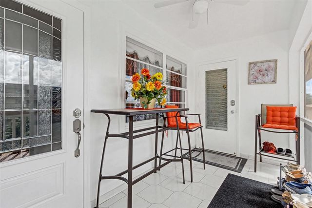 5300 Washington Street W414, Hollywood, FL 33021