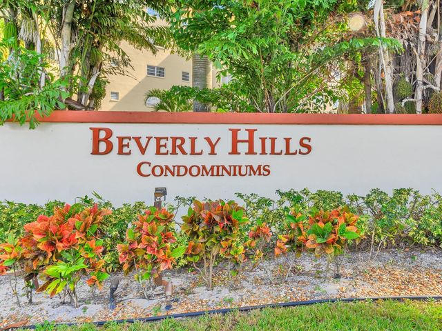 5300 Washington Street W414, Hollywood, FL 33021
