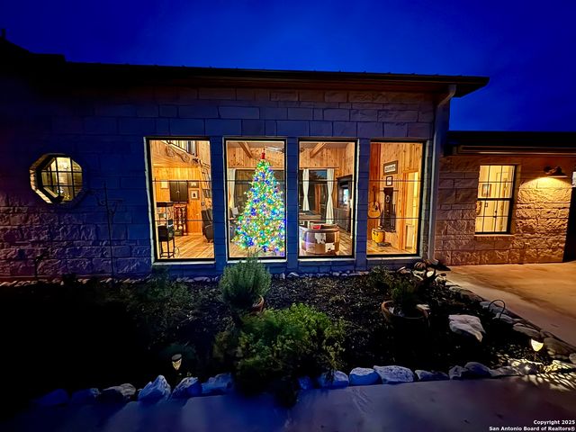 547 Suncrest, New Braunfels, TX 78132