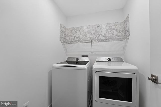 5718 HOWARD DR, Glen Burnie, MD 21061