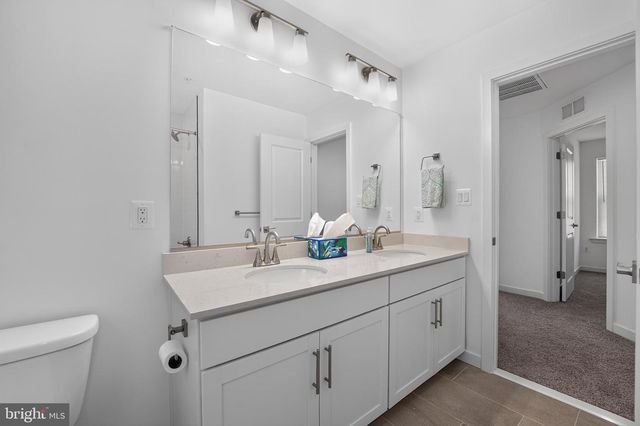 5718 HOWARD DR, Glen Burnie, MD 21061
