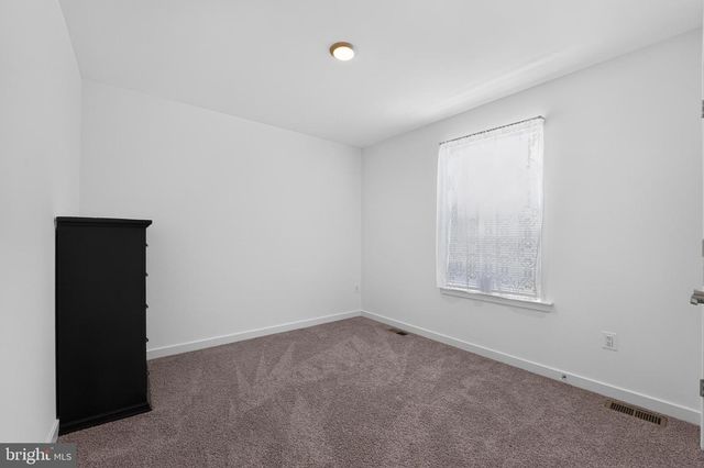 5718 HOWARD DR, Glen Burnie, MD 21061
