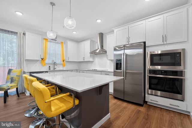 5718 HOWARD DR, Glen Burnie, MD 21061