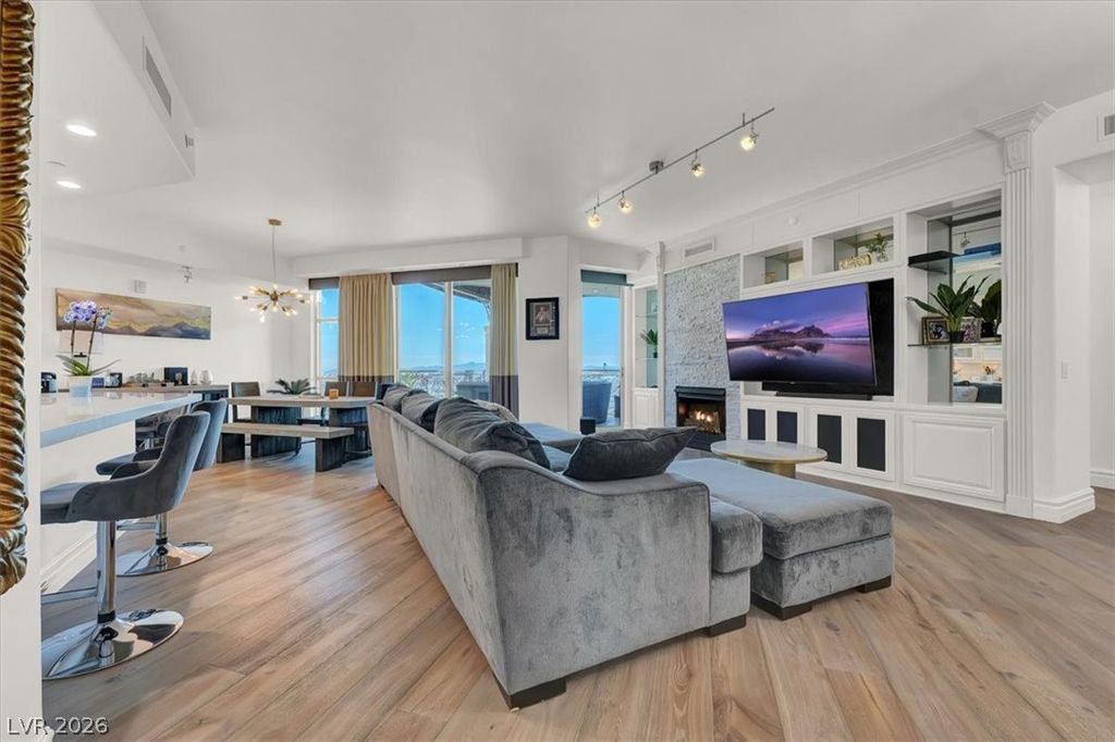 9101 Alta Drive 204, Las Vegas, NV 89145 — photo 5