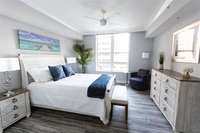 1350 MAIN STREET 709, Sarasota, FL 34236