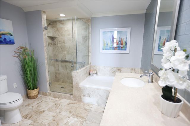 1350 MAIN STREET 709, Sarasota, FL 34236