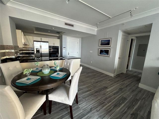 1350 MAIN STREET 709, Sarasota, FL 34236