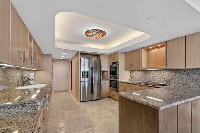 3505 S Ocean Boulevard 14n, Highland Beach, FL 33487