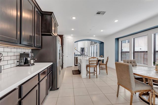 527 Chestnut Reef Court, Conroe, TX 77304