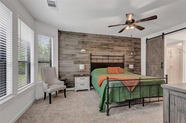 527 Chestnut Reef Court, Conroe, TX 77304