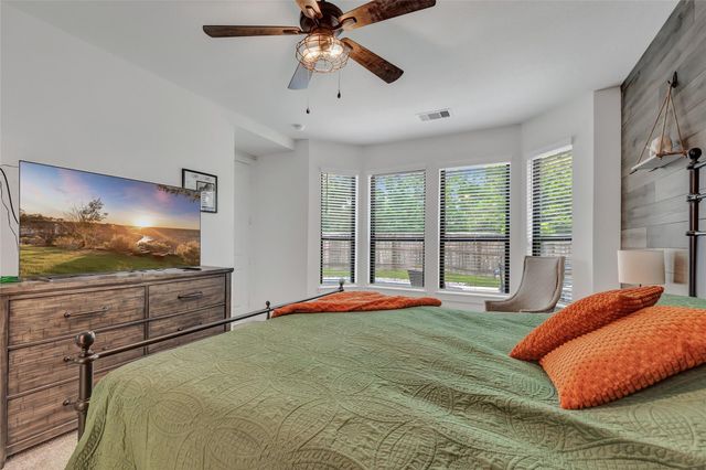 527 Chestnut Reef Court, Conroe, TX 77304