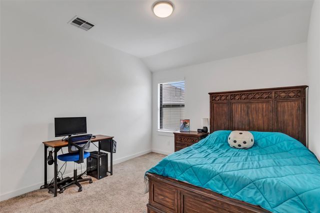 527 Chestnut Reef Court, Conroe, TX 77304