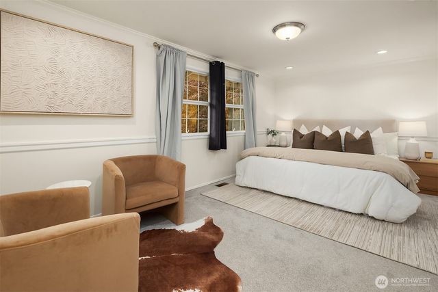 15003 NE 10th Place, Bellevue, WA 98007
