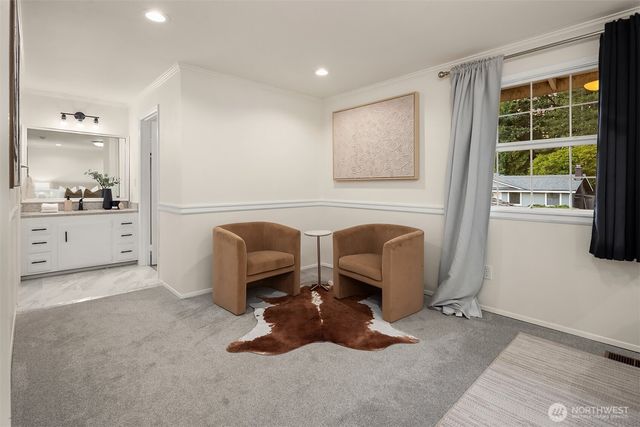 15003 NE 10th Place, Bellevue, WA 98007