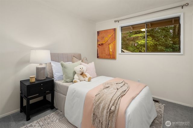 15003 NE 10th Place, Bellevue, WA 98007