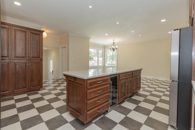 2325 Lincoln Avenue, Evansville, IN 47714
