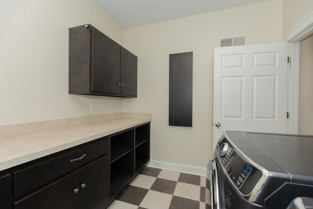 2325 Lincoln Avenue, Evansville, IN 47714