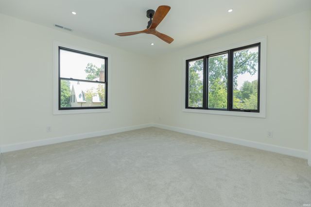 2325 Lincoln Avenue, Evansville, IN 47714