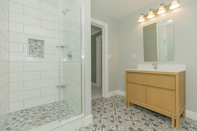 2325 Lincoln Avenue, Evansville, IN 47714