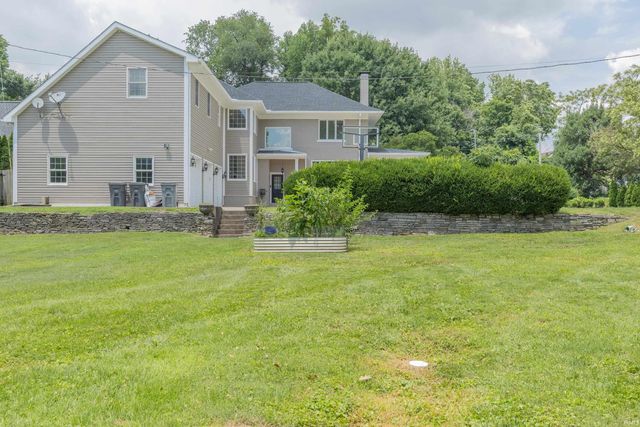 2325 Lincoln Avenue, Evansville, IN 47714
