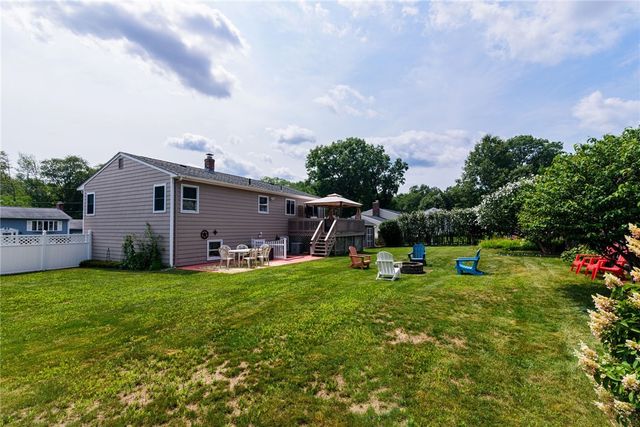43 Crescendo Drive, Warwick, RI 02889