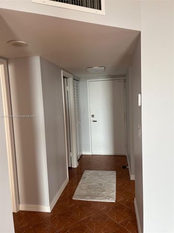 2801 NE 183rd St 2103W, Aventura, FL 33160