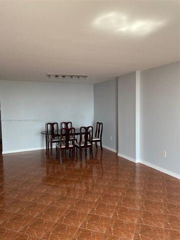 2801 NE 183rd St 2103W, Aventura, FL 33160