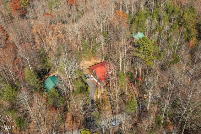 4917 Latta Way, Gatlinburg, TN 37738