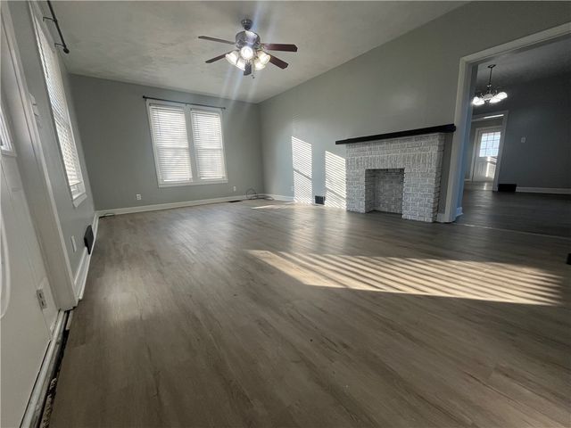 219 N Crawford Ave, New Castle, PA 16101