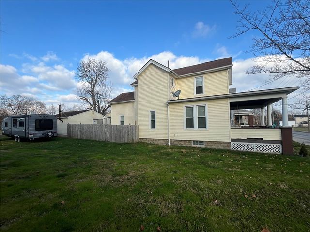 219 N Crawford Ave, New Castle, PA 16101