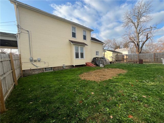 219 N Crawford Ave, New Castle, PA 16101