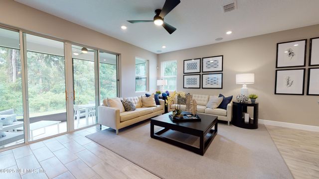 332 ALEXANDRITE Street, Deland, FL 32720